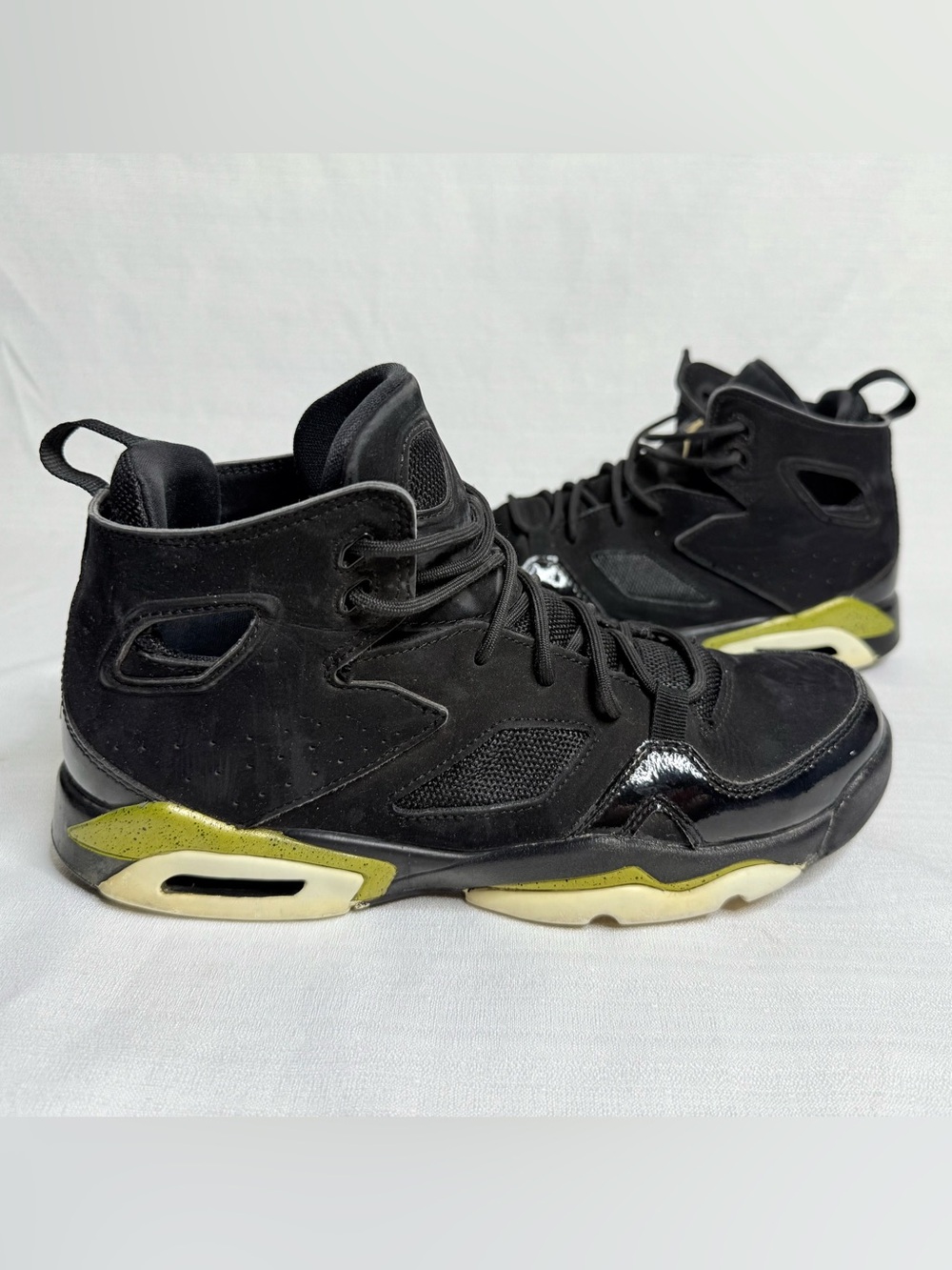 Nike Air Jordan Flight Club '91 Sneakers Boys size 7Y  Black & Gold